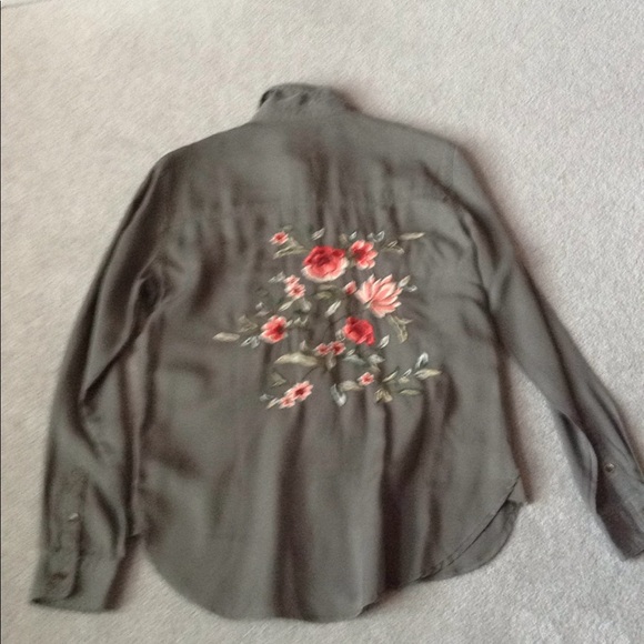 American Eagle Outfitters Tops - NWOT American Eagle Embroidered Shirt